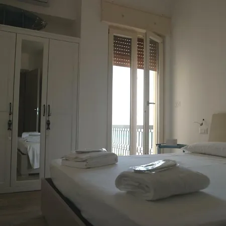 Apartment Attico Galilei Fronte Mare By Salentoville *