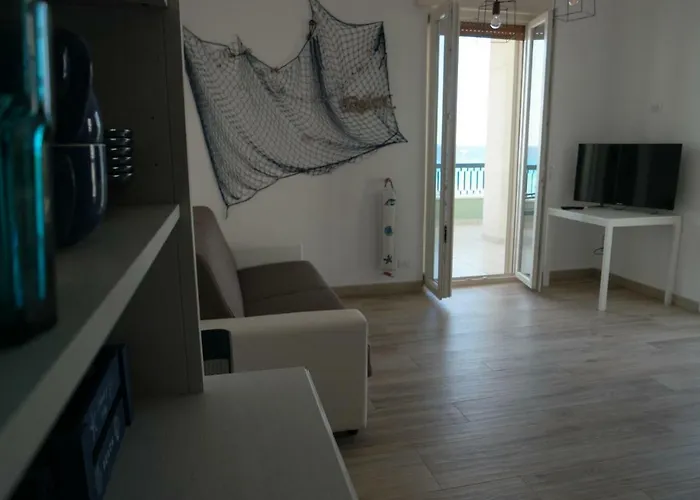 Lejlighed Attico Galilei Fronte Mare By Salentoville *