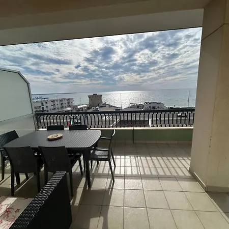 Attico Galilei Fronte Mare By Salentoville شقة غالّيبولي